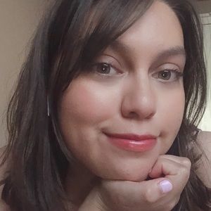 Meet your Posher, Anabel